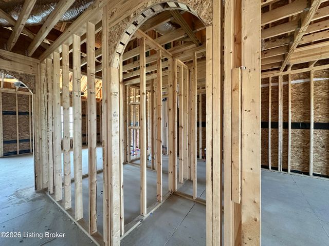 10114 Cedar Valley Ct, Louisville, KY 40291