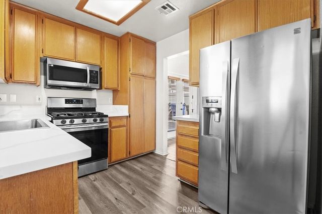313 E Oak Avenue, El Segundo, CA 90245