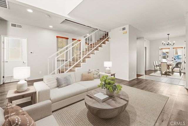 313 E Oak Avenue, El Segundo, CA 90245