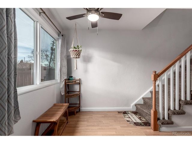 9925 W 20th Ave 17, Lakewood, CO 80215