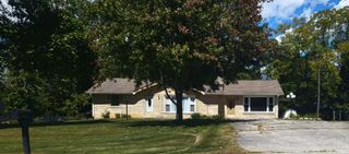 1949 Sunny Acres Dr Drive, Bedford, IN 47421