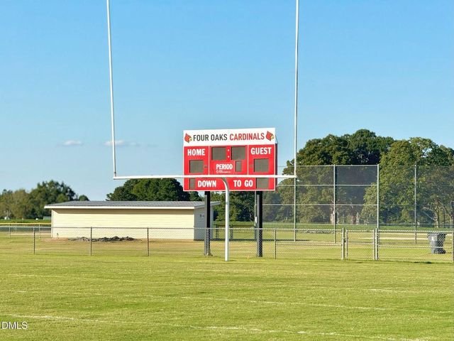 189 Pecan Valley Way, Four Oaks, NC 27524