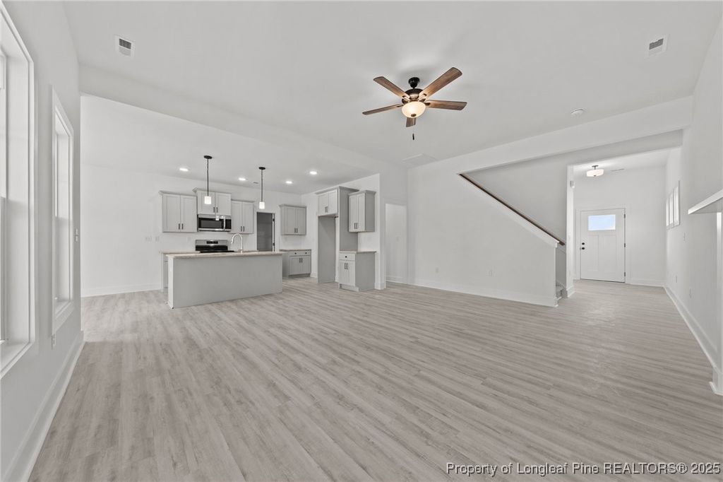 142 Peeler Circle, Raeford, NC 28376 — photo 6