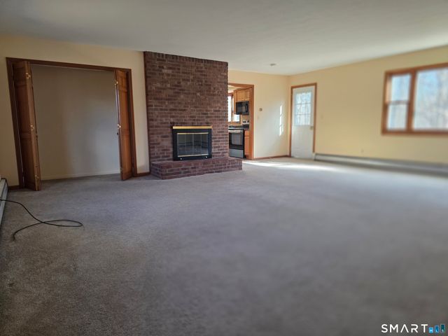 25 Brook Pine Drive, Shelton, CT 06484