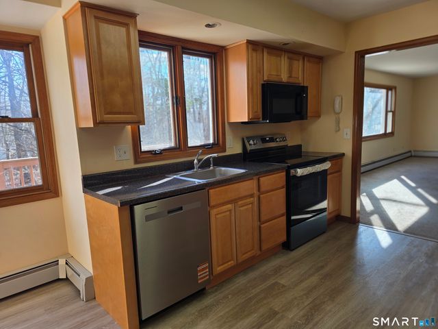 25 Brook Pine Drive, Shelton, CT 06484