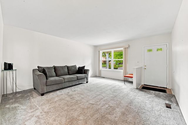 29253 Perth Street, Livonia City, MI 48154