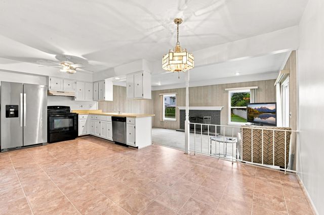 29253 Perth Street, Livonia City, MI 48154