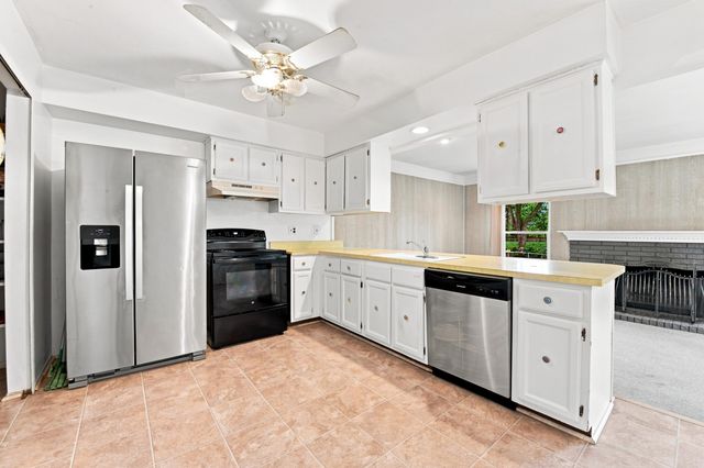 29253 Perth Street, Livonia City, MI 48154