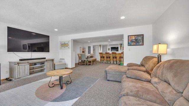 1124 Sommer DRIVE, Sheboygan, WI 53081