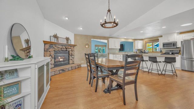 1124 Sommer DRIVE, Sheboygan, WI 53081
