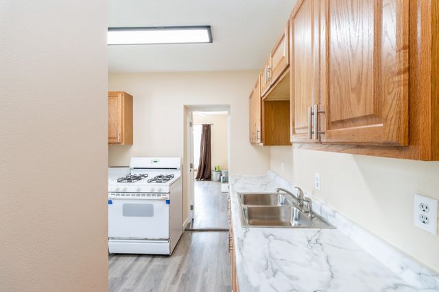 2626 Logan Avenue, Des Moines, IA 50317