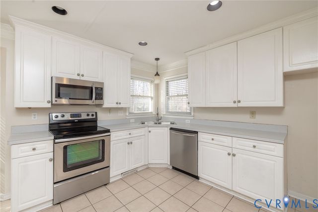 7700 Belmont Stakes Dr, Chesterfield, VA 23112