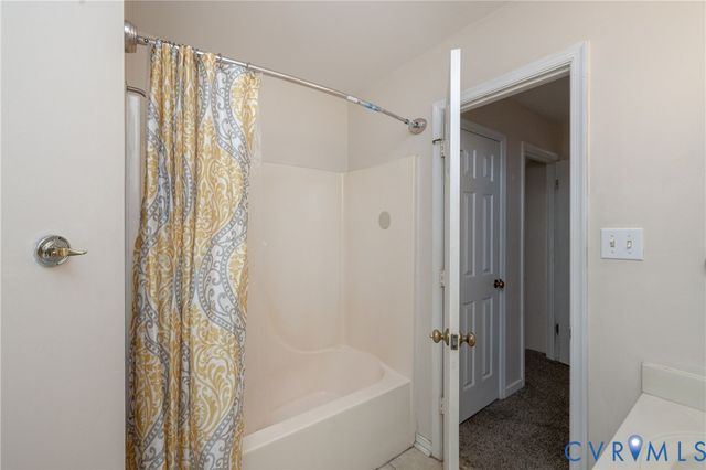 7700 Belmont Stakes Dr, Chesterfield, VA 23112