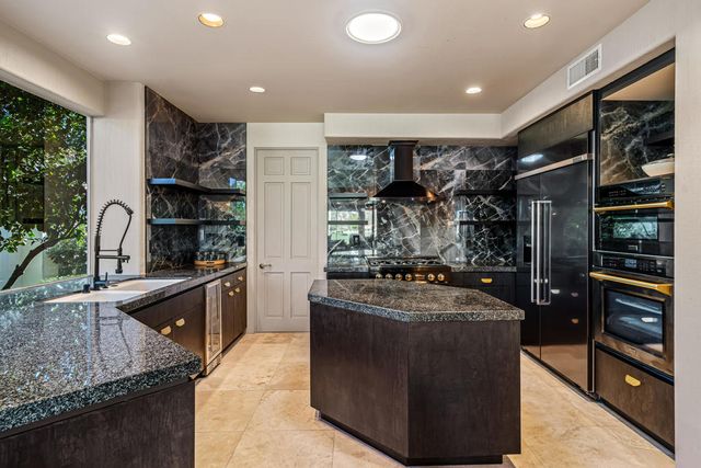 75334 Saint Andrews Court, Indian Wells, CA 92210