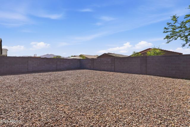 5621 W NOTCH HILL Road, Laveen, AZ 85339