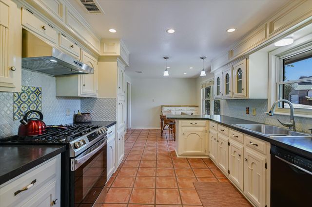 7901 Havenwood DR, Austin, TX 78759