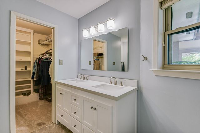 7901 Havenwood DR, Austin, TX 78759