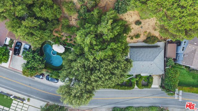 3440 Mandeville Canyon Road, Los Angeles, CA 90049