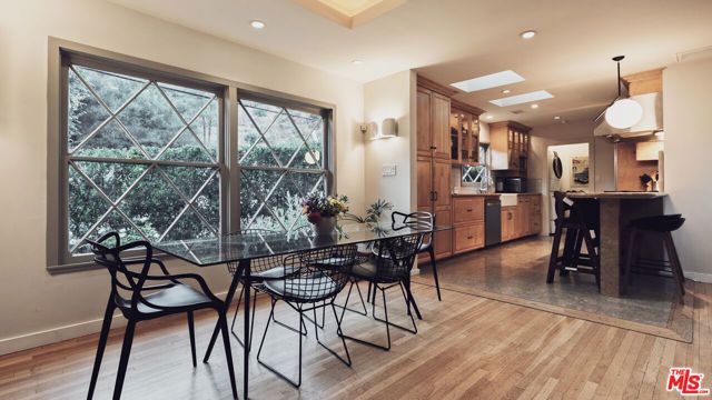 3440 Mandeville Canyon Road, Los Angeles, CA 90049