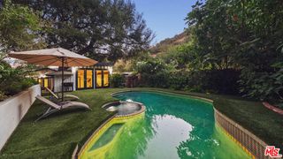 3440 Mandeville Canyon Road, Los Angeles, CA 90049