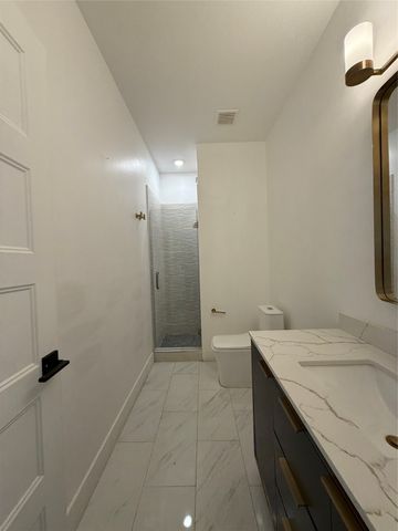 2707 Carpenter Avenue, Dallas, TX 75215