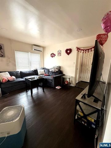 93 Riverview Avenue, North Arlington, NJ 07031