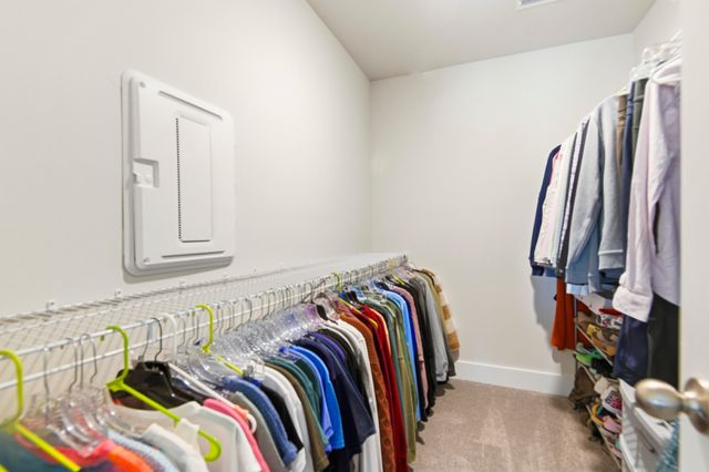 7722 Park Gate Drive, North Charleston, SC 29418