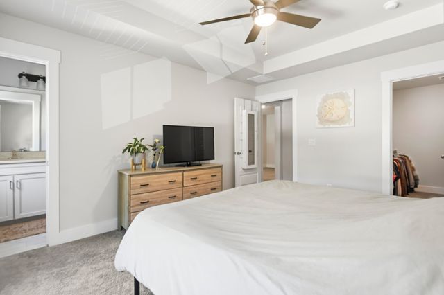 7722 Park Gate Drive, North Charleston, SC 29418