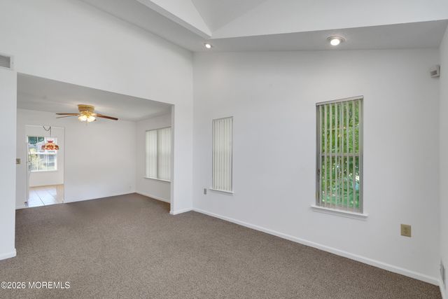 21 Tudor Court, Jackson, NJ 08527
