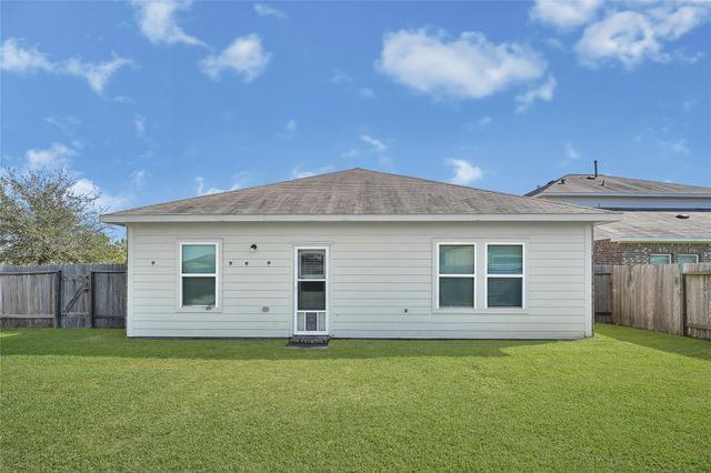 2609 Pearl Court, Texas City, TX 77591