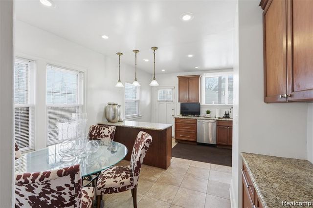 16834 Muirland Street, Detroit, MI 48221