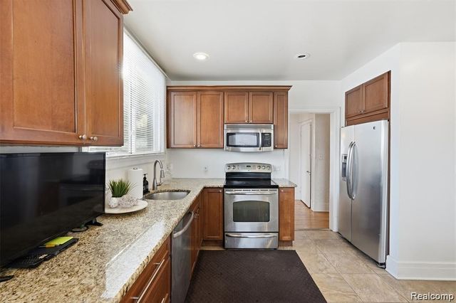 16834 Muirland Street, Detroit, MI 48221