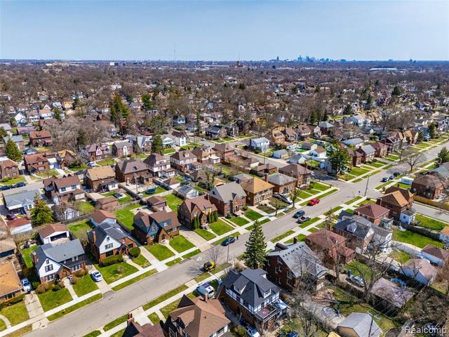 16834 Muirland Street, Detroit, MI 48221