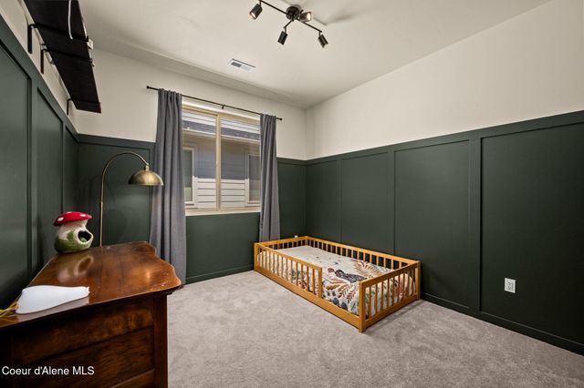1490 W Moselle Dr, Coeur D'alene, ID 83814