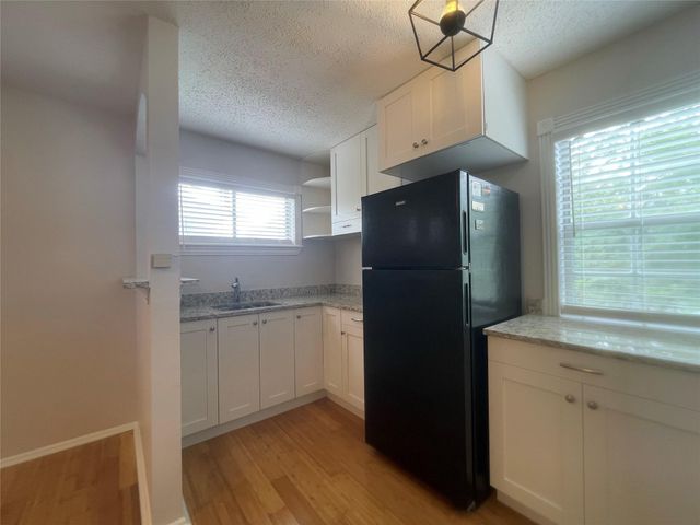 1502 Heights Boulevard 10, Houston, TX 77008