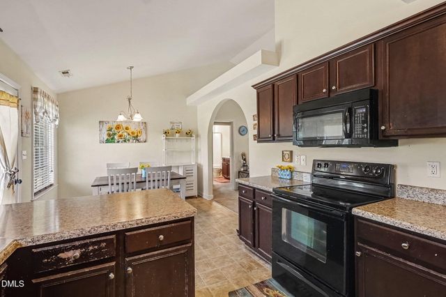 25 Lawrence Court, Smithfield, NC 27577