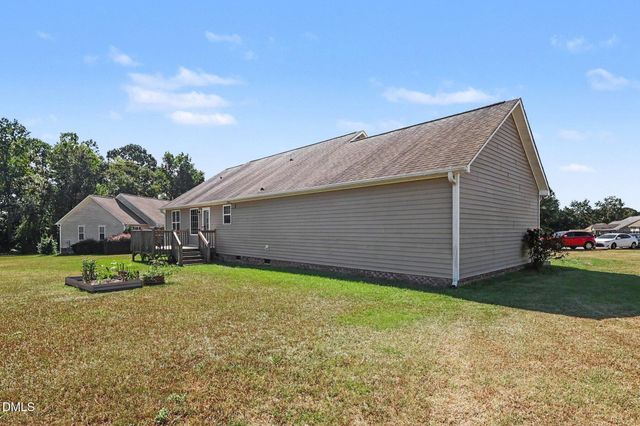 25 Lawrence Court, Smithfield, NC 27577