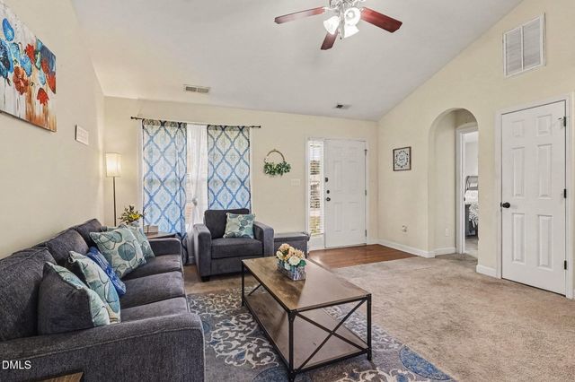 25 Lawrence Court, Smithfield, NC 27577