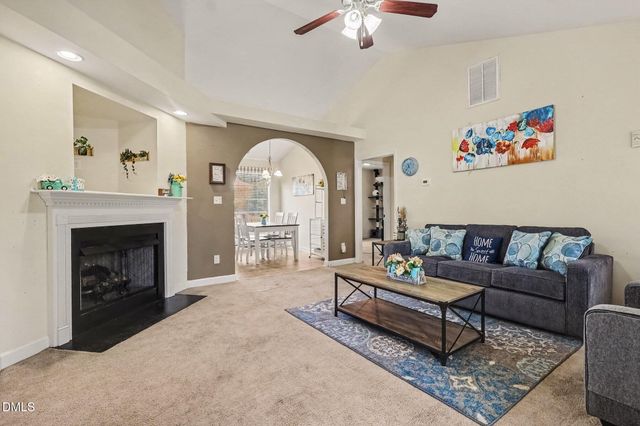 25 Lawrence Court, Smithfield, NC 27577