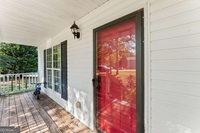 174 Wisteria Trail, Mount Airy, GA 30563