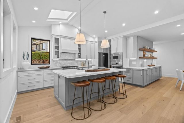 56 Melrose Place, Redwood City, CA 94062