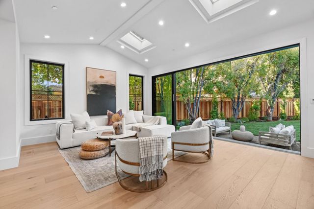 56 Melrose Place, Redwood City, CA 94062