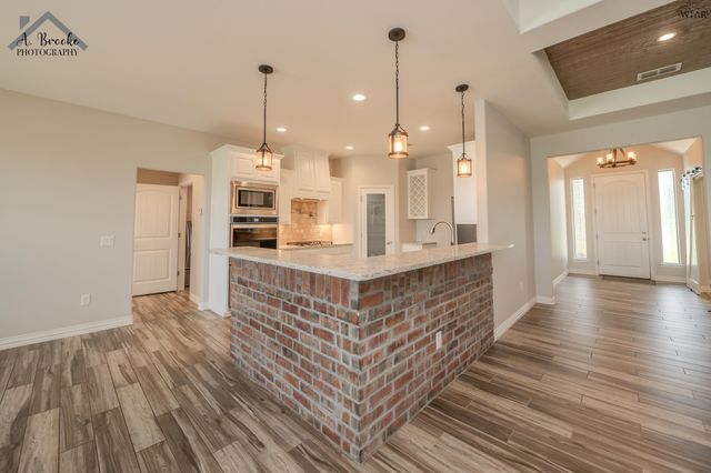 2306 W RATHGEBER ROAD, Wichita Falls, TX 76310