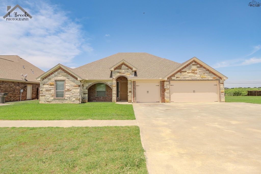 2306 W RATHGEBER ROAD, Wichita Falls, TX 76310