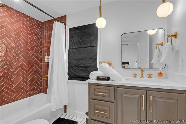 1613 S Delaware Avenue, Tulsa, OK 74104