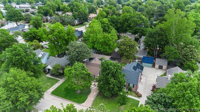 1613 S Delaware Avenue, Tulsa, OK 74104