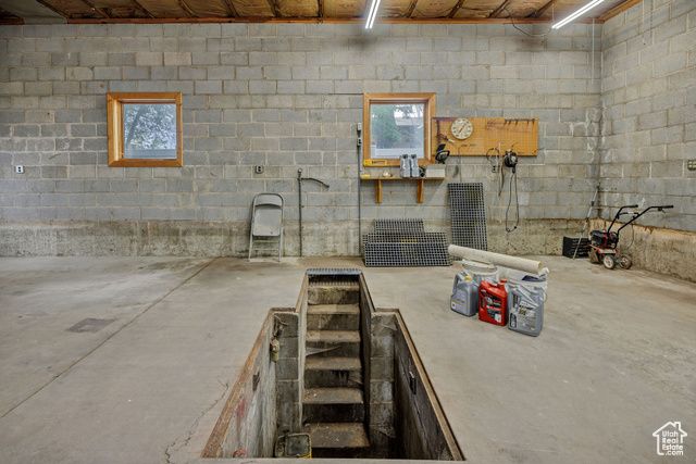 532 E 300 S, Hyrum, UT 84319