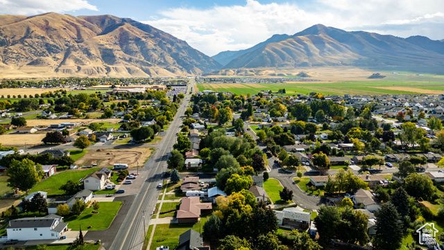 532 E 300 S, Hyrum, UT 84319