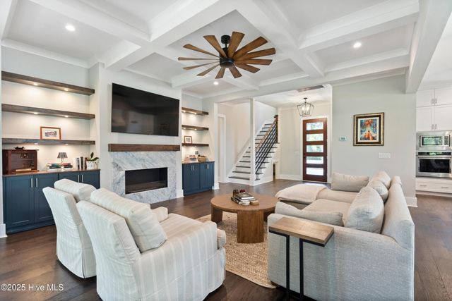 1933 Loblolly Landing Lane, Wilmington, NC 28411