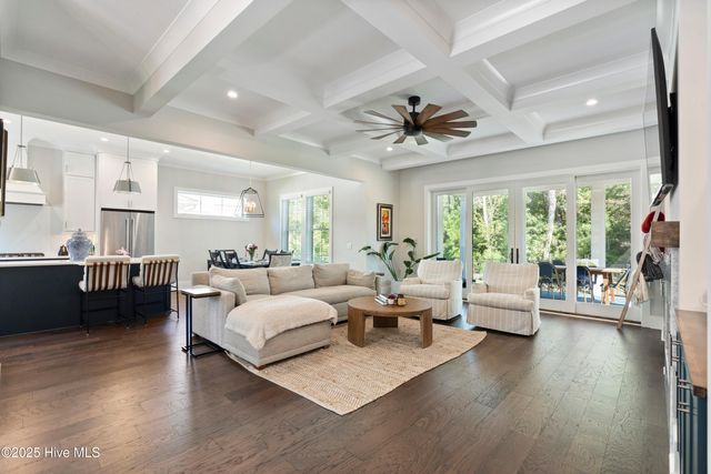 1933 Loblolly Landing Lane, Wilmington, NC 28411